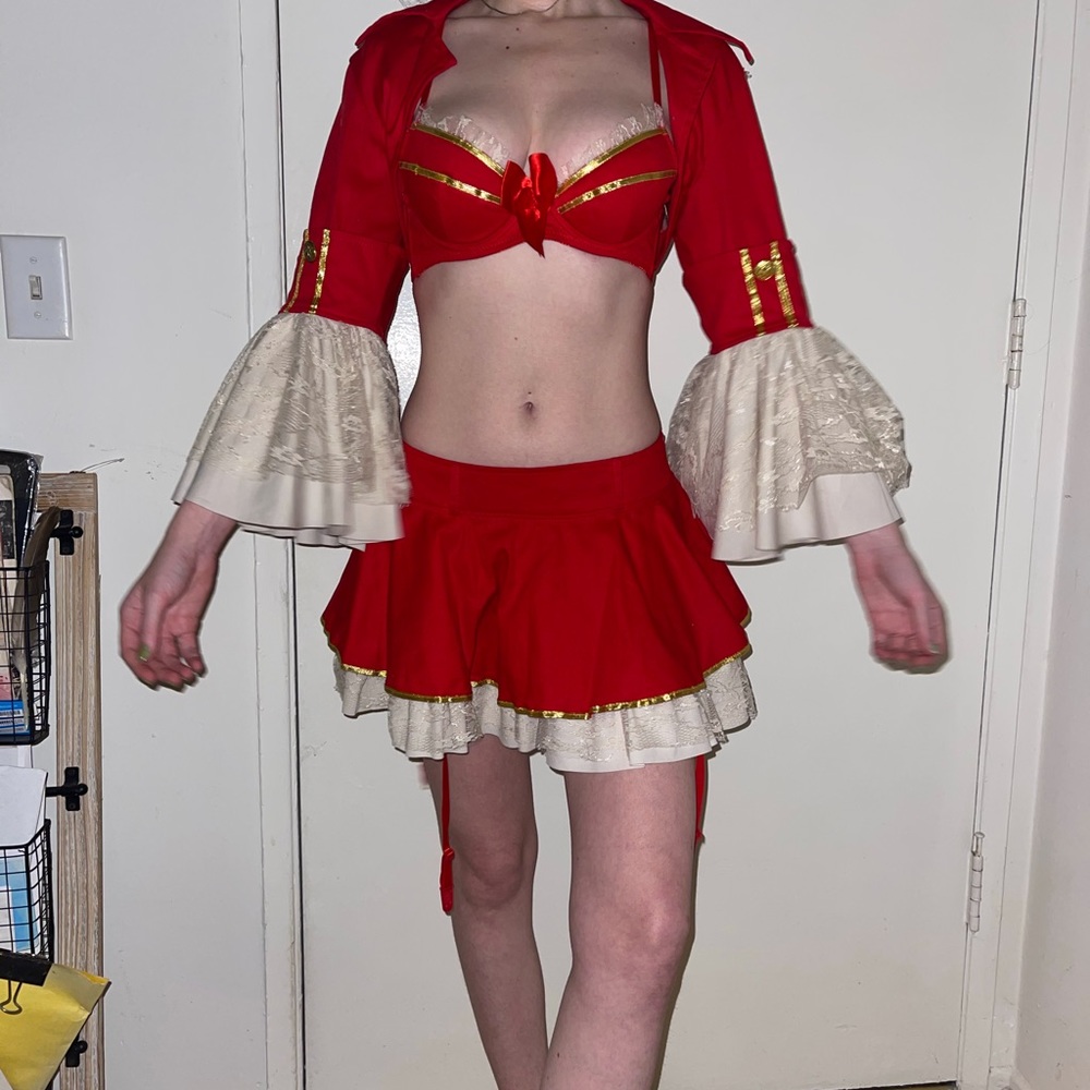 Costume! Leg Avenue 3 piece pirate costume! Never worn out.